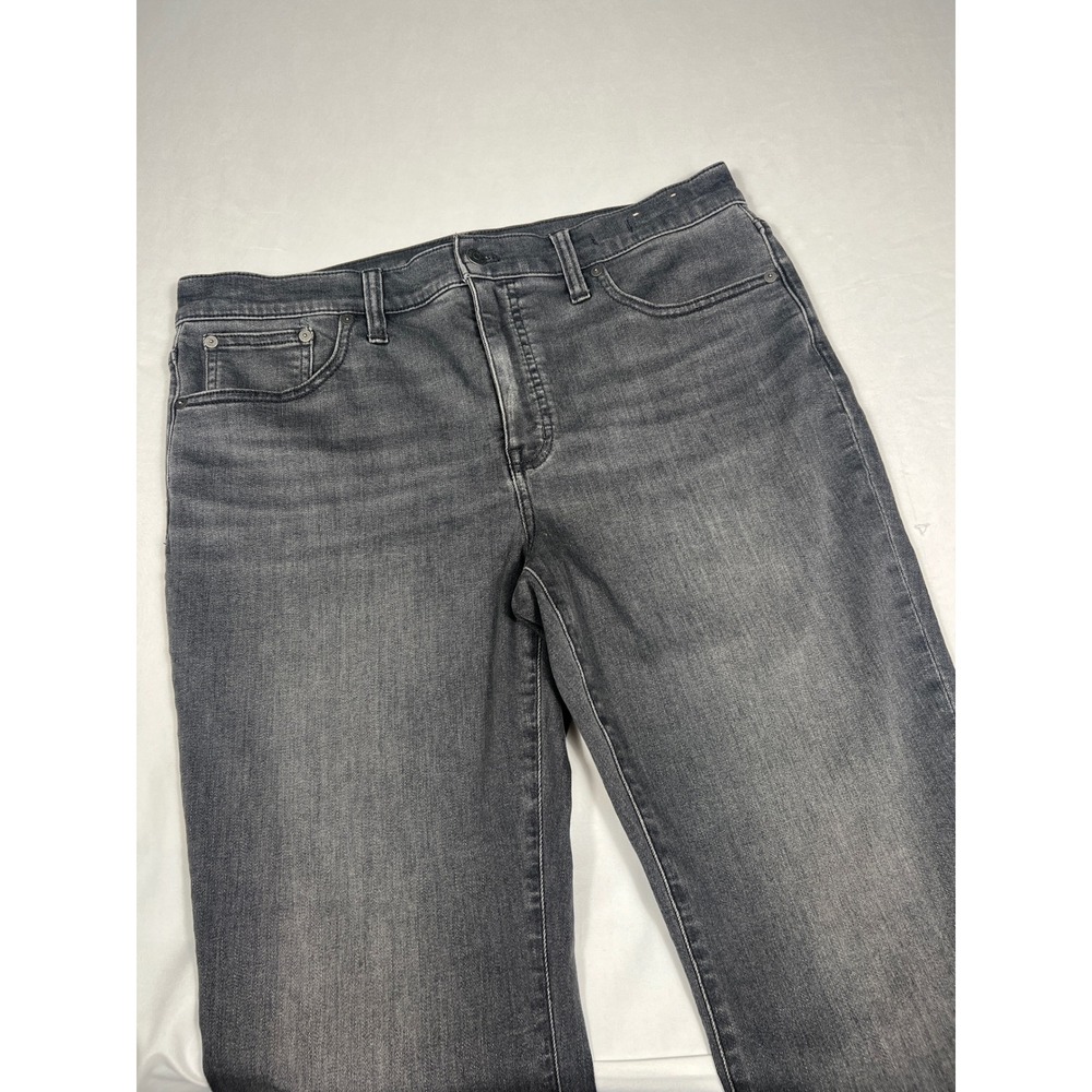 Madewell Mid-Rise Kick Out Jeans Faded Black Denim Size 32 Flare Leg Womens